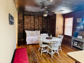 Sylvia's Loft - Image 4