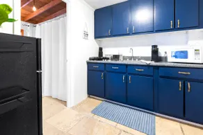 Great Location *Near UAB & Hospitals - Apartment - Image 5