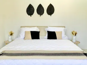 Sunrise Villa - Image 4