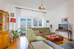 Beautiful apartment with terrace & sublime view near Split - Image 3