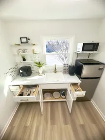 2BR mini king/queen/wifi/kitchenette/living room - Image 5