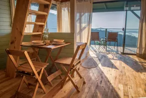 Panoramic cabin with sea view - Image 2