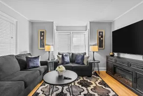 Charming 4BR House - Burlington - Image 4