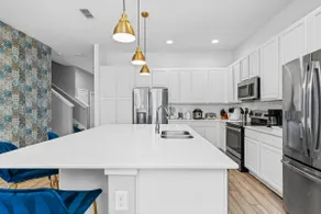 12BR | 11.5 BA > Sports Game Room! - Image 5