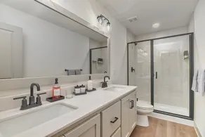 Modern Comfort & Convenience - Image 2