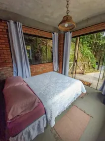 Suite with waterfall in the backyard - Image 5