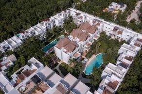 Serene Private Rooftop Jacuzzi Penthouse 2 Pools 5 Min To Beach + Gym - Image 4