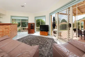 Haldon House- spacious & comfy - Image 4