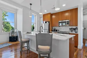 Lux 1BR | Views & Design | Located near ALL - Image 2