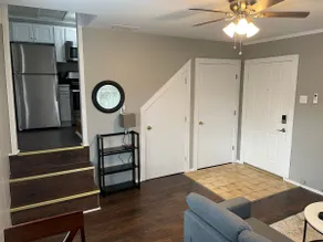 Modern 1BR Duplex in Hillcrest, Little Rock - Image 3