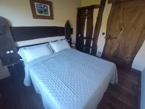 Castro-Doncos House - Image 3