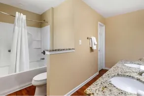 3BDR TH near history, relaxation and fun! Sleeps 8 - Image 5