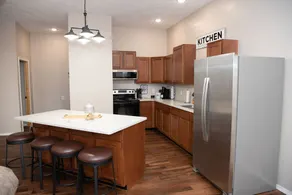 Cozy Downtown Retreat in the Heart of Mansfield - Image 2