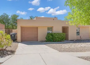 Quiet 2bd/2ba condo near parks&golf, yard for dogs - Image 2