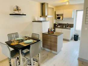 Beautiful 40 m² Duplex - Close to the Station and City Center! - Image 2