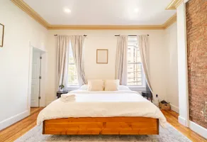 Midtown Apt w/ Balcony |Walk to Rockefeller Center - Image 2