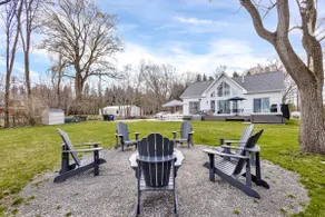 Hidden Haven - Modern Cottage w/ Hot Tub & Views - Image 3