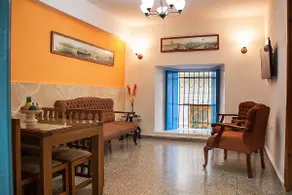 Escorial Apartment 1 (in ”PLAZA VIEJA”) Breakfast + WIFI! - Image 5