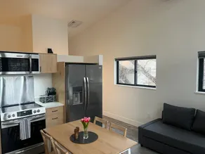 Modern Duplex, Central Missoula! - Image 4