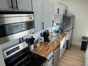 Gardiner- Quiet- Peaceful-One-Bedroom-End Unit - Image 3