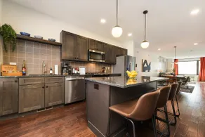 120” Movie Theater Home with Garage Parking - Image 4