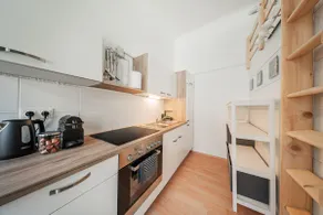 Modern old building apartment - Image 3