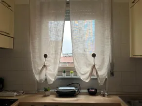 Jane's Home - [Netflix, Wi-Fi] - Image 3