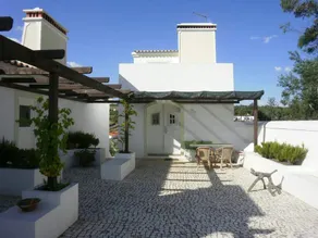 Eucalyptus House (T3) - Estremoz, Évora - Image 2