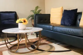 Cozy & Charming Home Treasure. No cleaning fee - Image 4