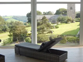 Church Meadow at Penquite Farm, Fowey - Image 4