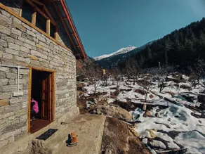 Rolling Stone Retreat - Image 5