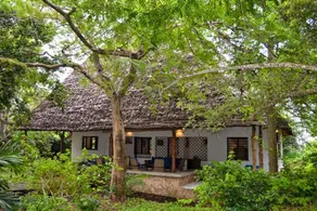 Beautiful 2 bedroom Cottage - Image 3