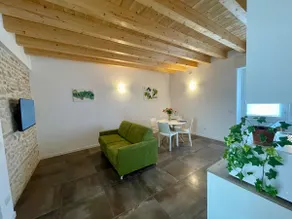 Stylish Apartment: Your Haven - Image 2