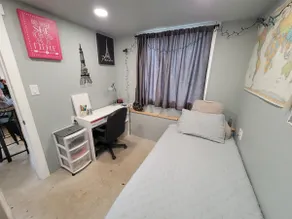 The Little House in the Garage - Image 5