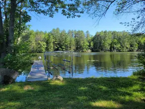 Spacious 2br/2ba Cottage, River Access Free Kayaks - Image 2