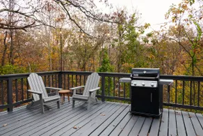 Private, Fire Pit, Fire Place, Swimming and Hiking - Image 3