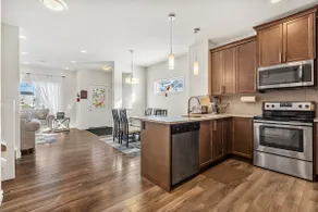 Family-Friendly 3BR: Steps to Rockies Adventures - Image 3