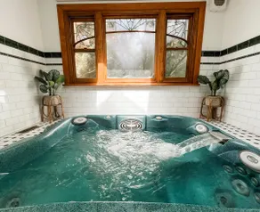 Woolrich Historic Garden Cottage - Image 5