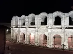 Amazing view of Les Arènes - Image 3