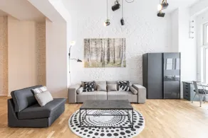 Up to 9 Guests! Priv. Parking | Ground-Floor Loft - Image 3