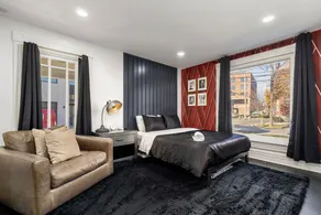 Mozart Flat with Hot Tub! Free Parking! - Image 4