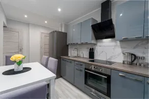 Stylish Apartment For up to 4 Guests With WiFi, Free Parking - Image 4