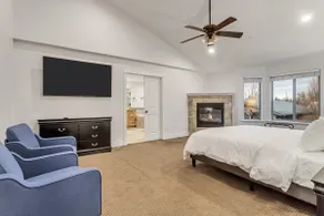 SLC Luxury House Hot Tub Arcade - Image 5