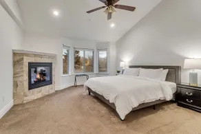 SLC Luxury House Hot Tub Arcade - Image 3
