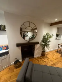 Cosy Cottage 7 mins from Cardiff City Center - Image 2