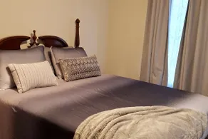 The Holly House. - Image 3