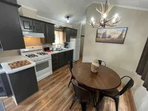 Cottage A-09 - Image 2
