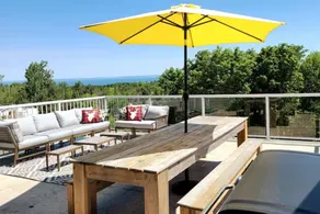 Scenic Chalet on Top of The Blue Mountains - Image 2