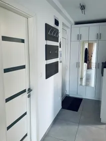 Elisa Apt., close to center, FREE local parking - Image 5