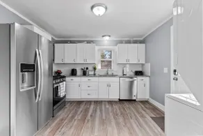 Cozy Getaway Near Downtown Concord - Image 4